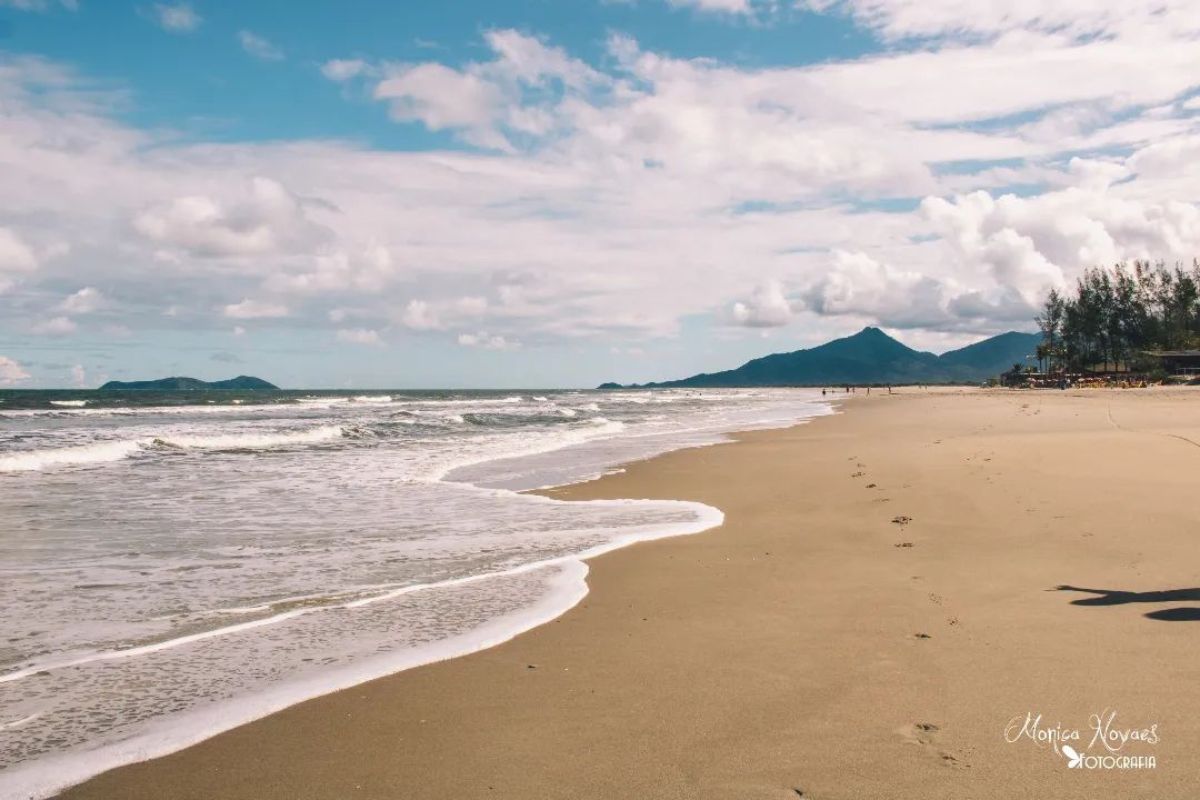 praias-ilha-comprida-sp